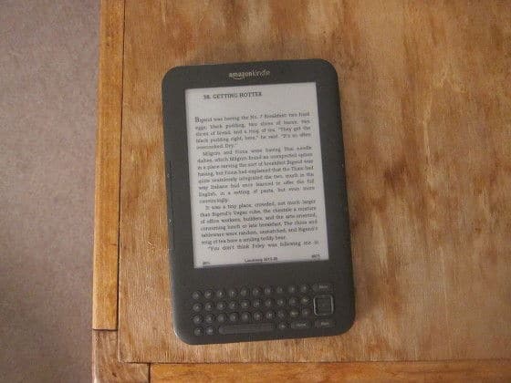 The 3rd Generation Amazon Kindle, Frontal View