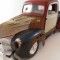 Diecast-Classic-Wrecks-5 Scale model of a rusted 1940 Ford truck
