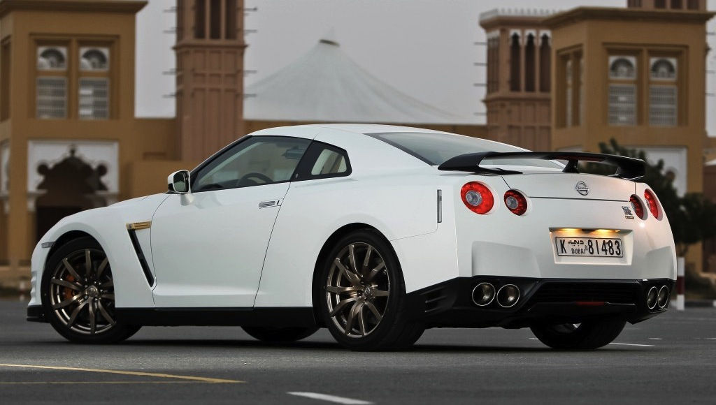 24 karat plated Nissan Skyline GTR VVIP Besides it being referred to as a 