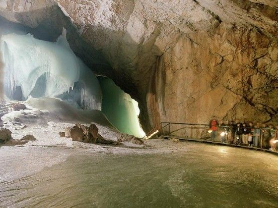Eisriesenwelt Ice Caves
