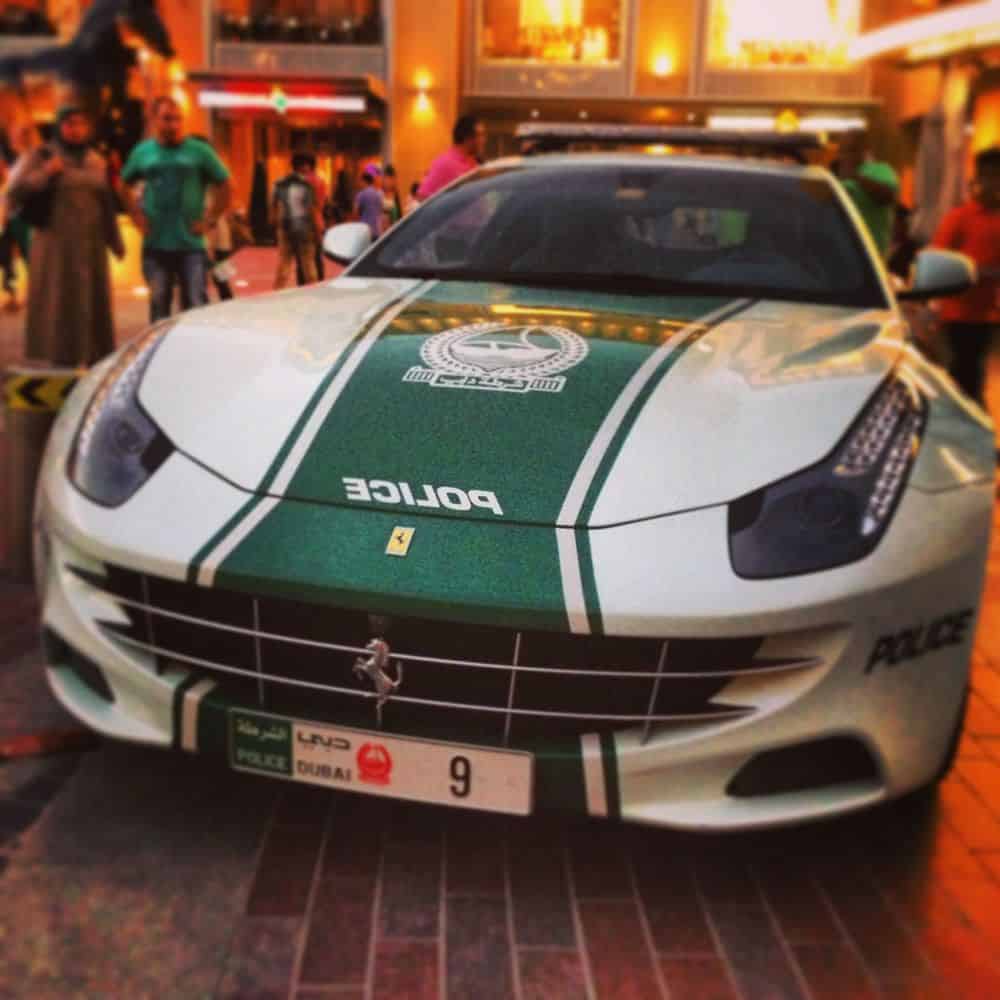 Dubai police car Ferrari FF