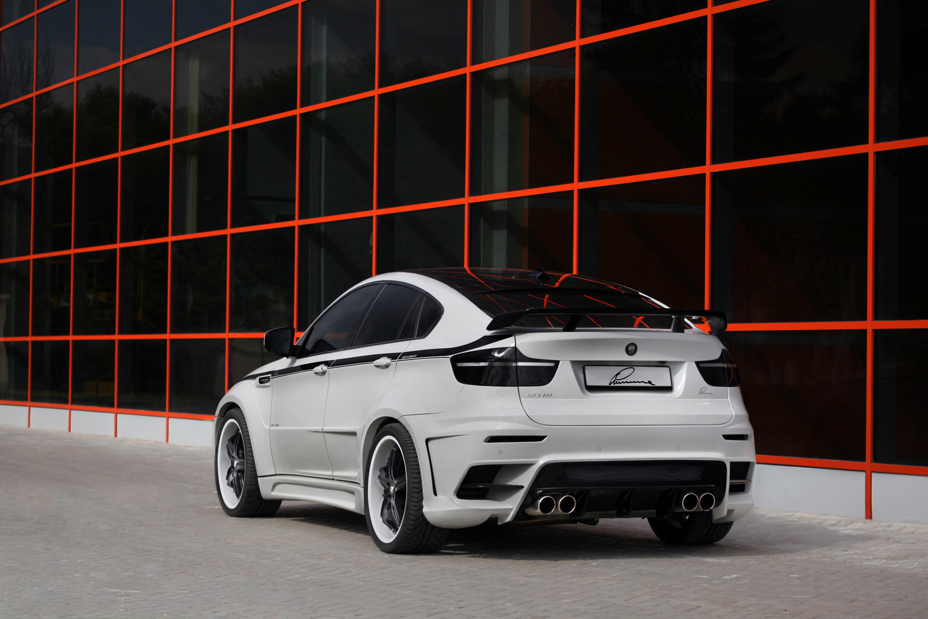 2010-bmw-x6-lumma-design-06 Luma Design BMW CLR X650 Magazine Car