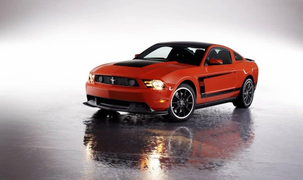 Red-Ford-Mustang-Boss-302
