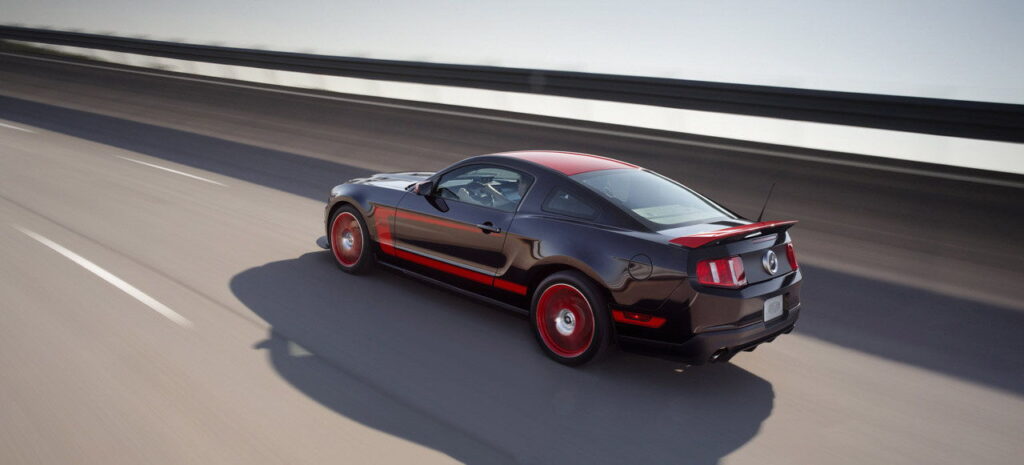 Boss Mustang Rear