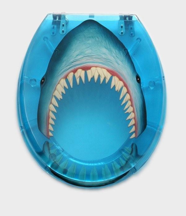Acrylic Toilet Seat with Shark Jaws Acrylic Toilet Seat with Shark Jaws