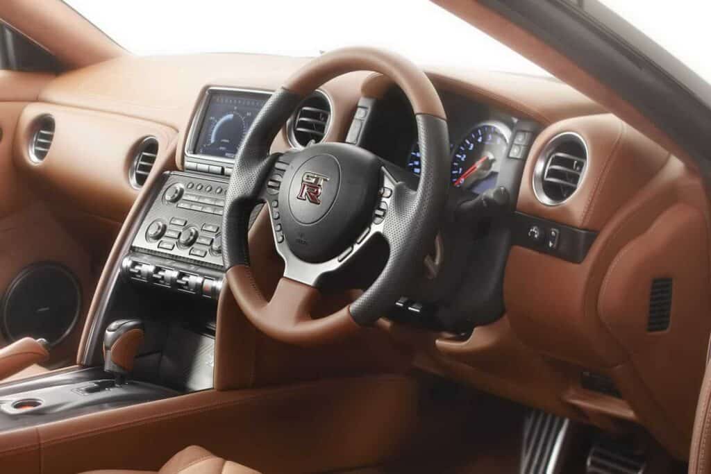2011-Nissan-GT-R-Egoist-Dashboard