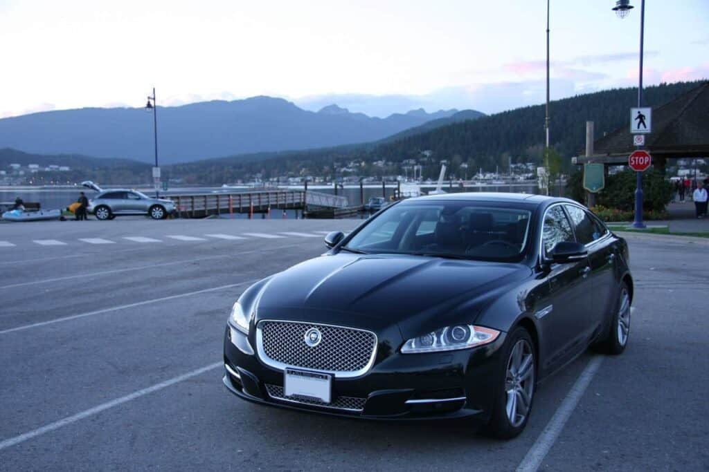 2011-Jaguar-XJ-Green
