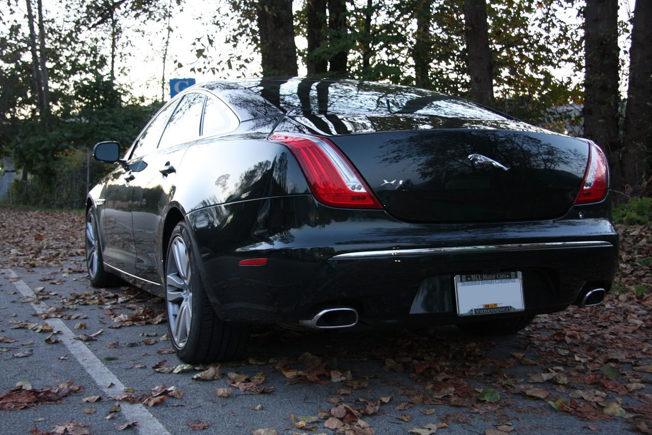 2011-Jaguar-XJ-Rear-Light
