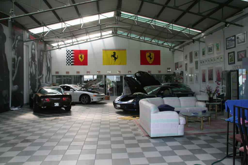 Dream Car Garage 29