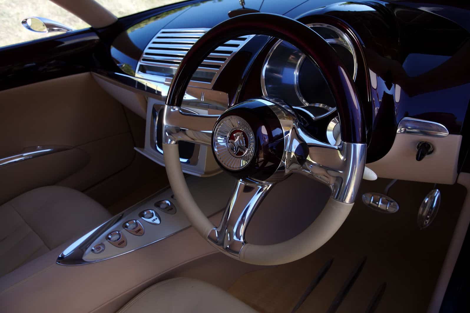 Holden-Efijy-Concept-Car-Steering-Wheel