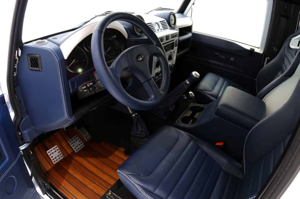 Startech-Land-Rover-Defender-Yachting-Leather-Interior