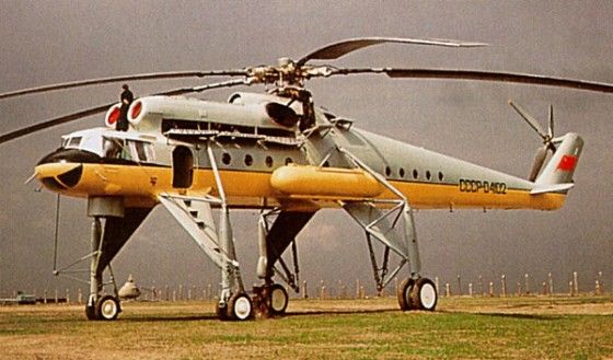 Russian-MI-10-Helicopter Big Mi-10 helicopter with strange landing gear
