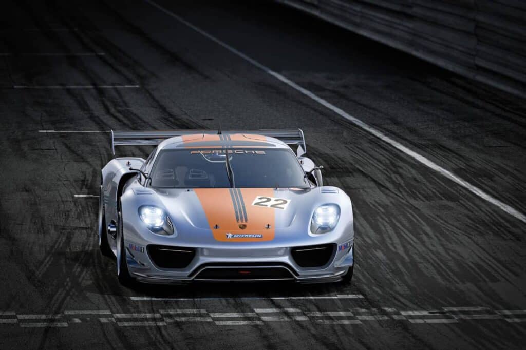Porsche 918 RSR Race Car Wallpaper 12