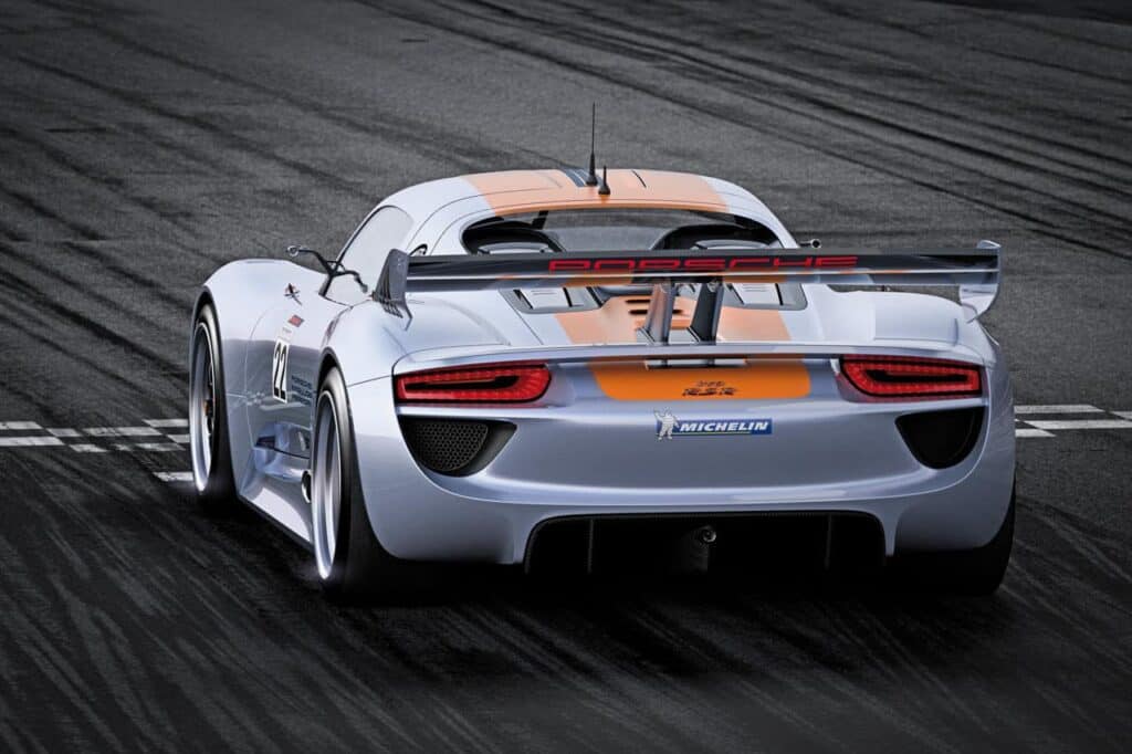 Porsche 918 RSR Race Car Wallpaper 13