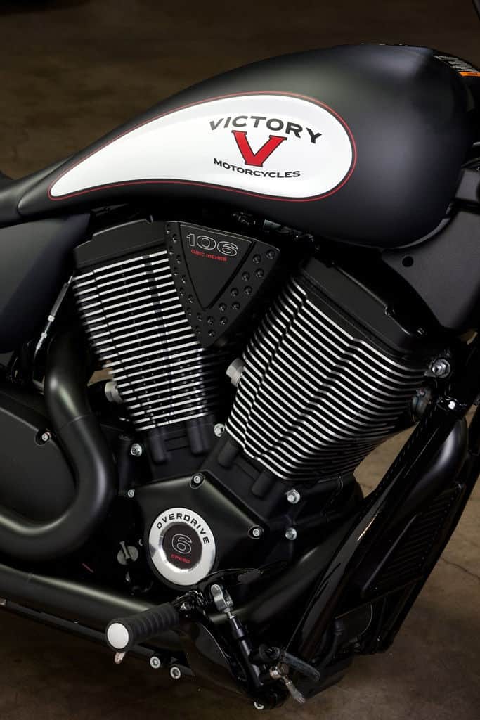 Victory-Motorcycles-High-Ball-Engine