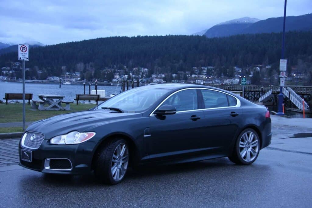 Jaguar-XFR-Front-Three-Quarters