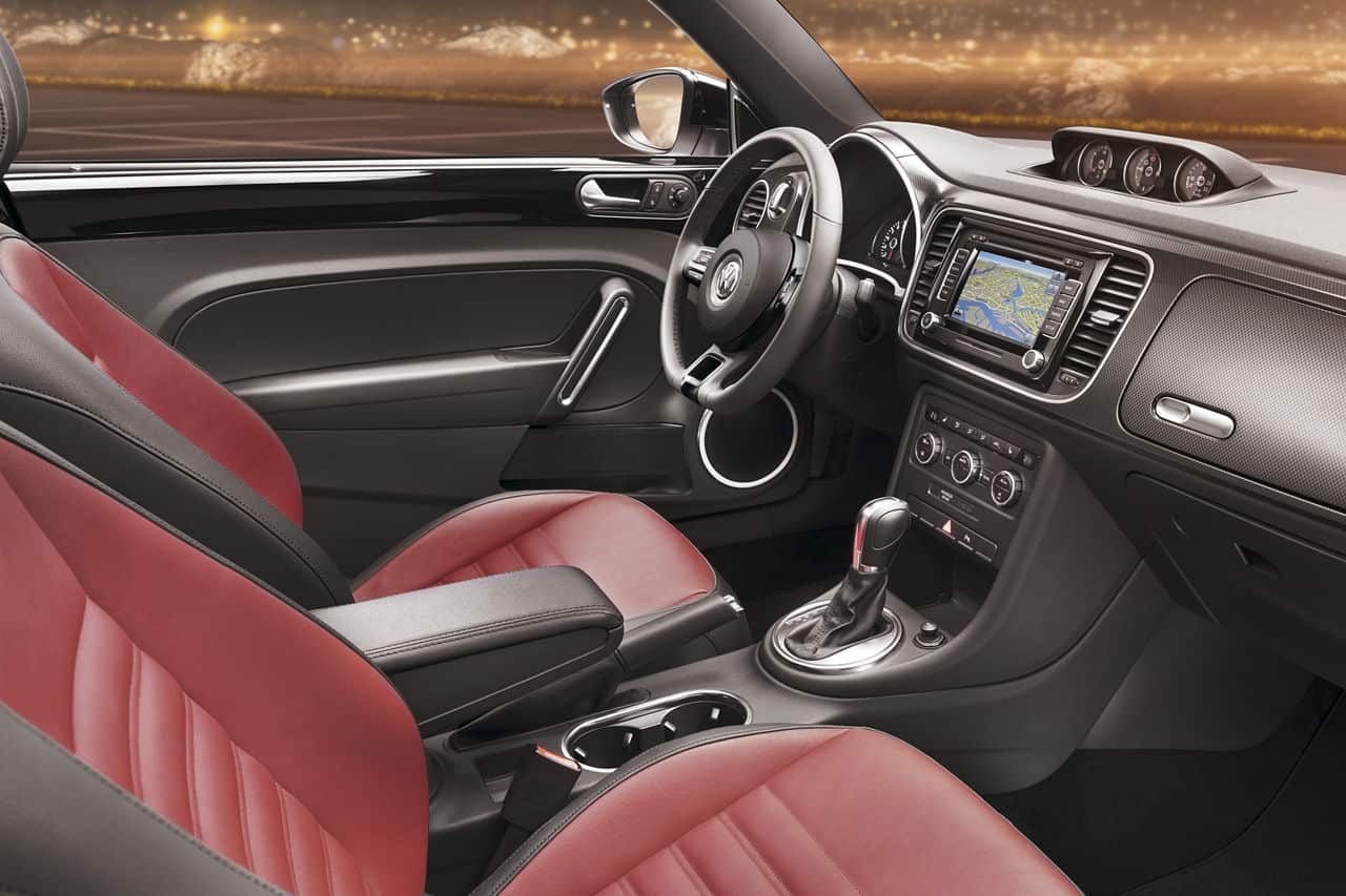 2012-Volkswagen-Beetle-Interior