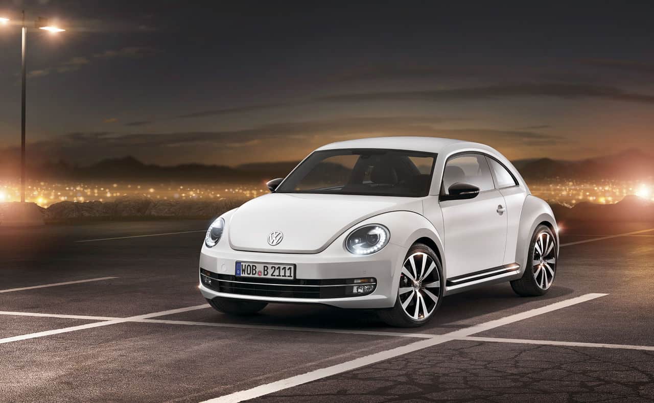 2012-Volkswagen-Beetle-White