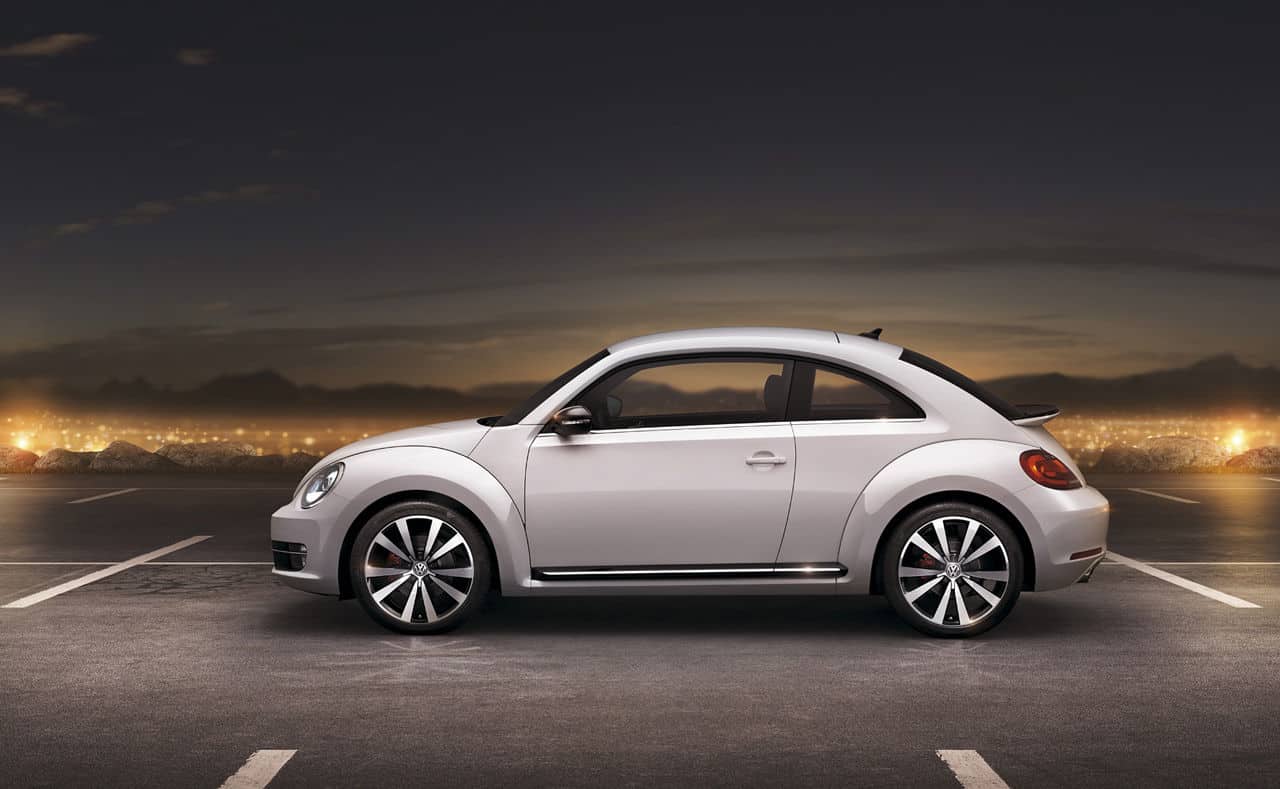 2012-Volkswagen-Beetle-Side