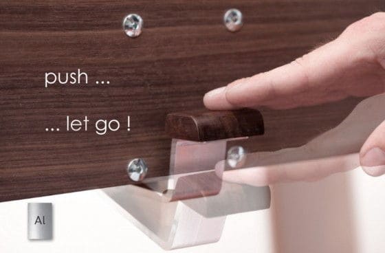 2eleven-natural-foosball-table-catapult