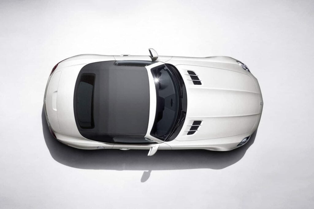 2012-Mercedes-Benz-SLS-AMG-Roadster-Top