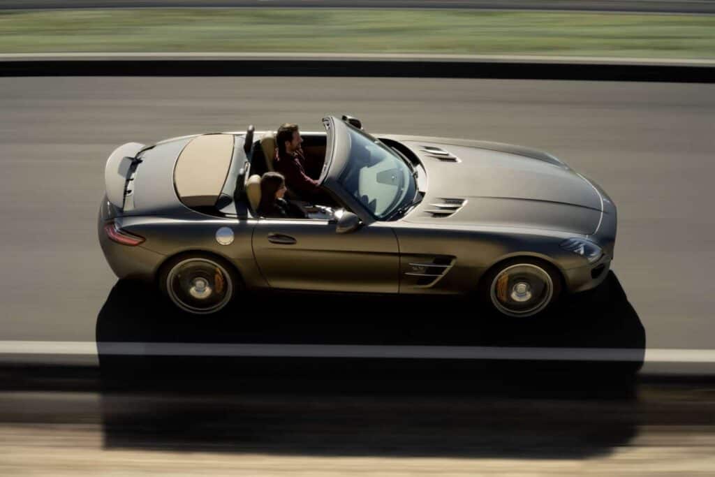 2012-Mercedes-Benz-SLS-AMG-Roadster-Driving