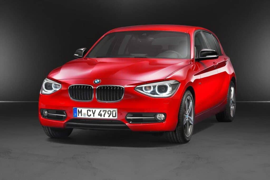 2012-BMW-1-Series-Leaked-Photos