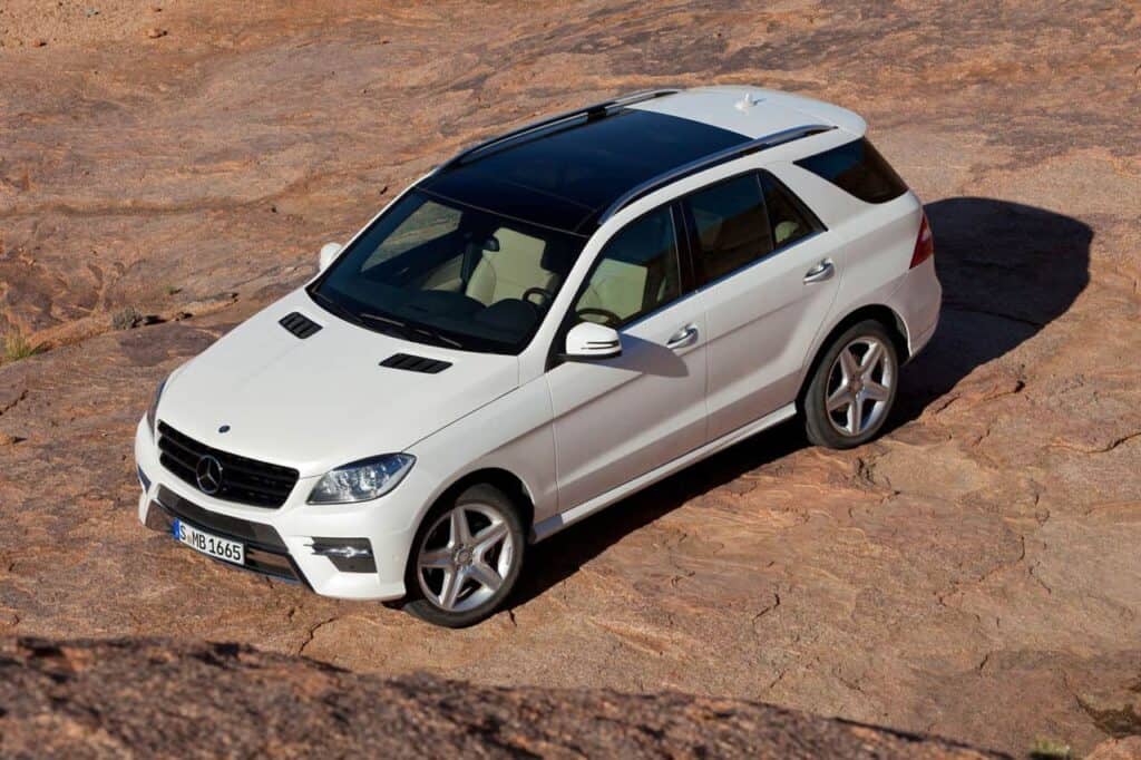 2012-Mercedes-Benz-M-Class-White