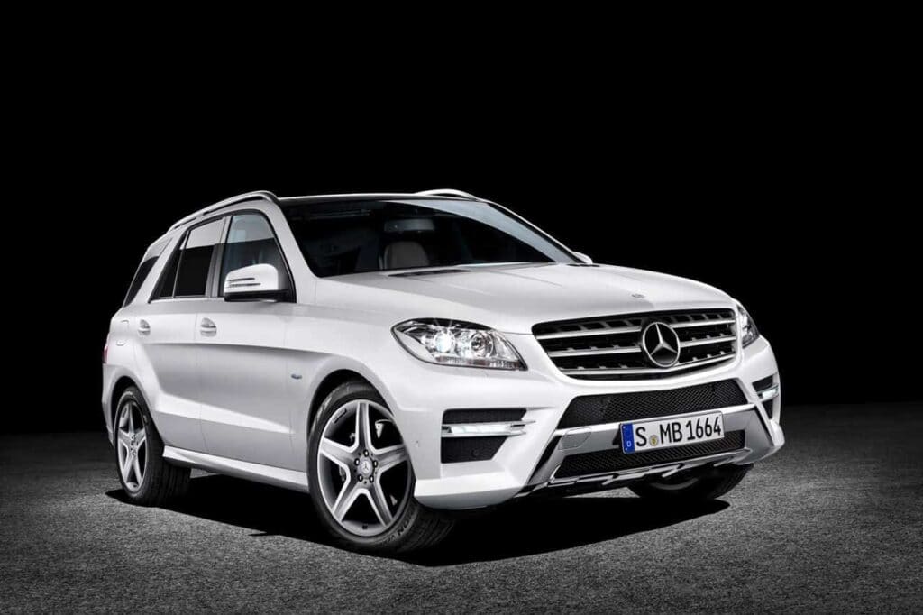 2012-Mercedes-Benz-M-Class-Front