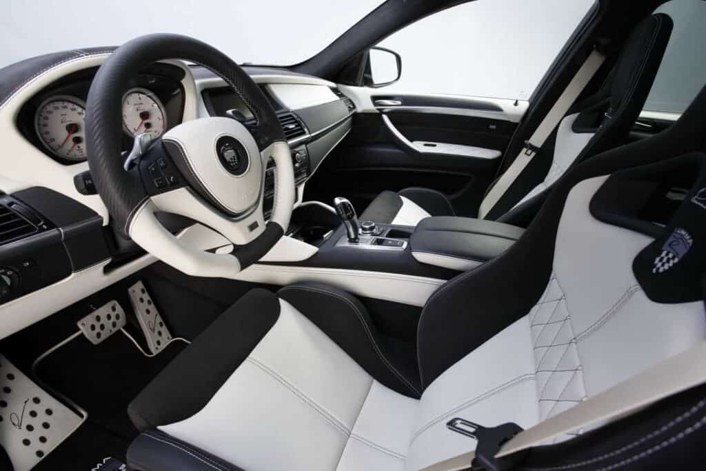 Lumma Design BMW X6 Interior1