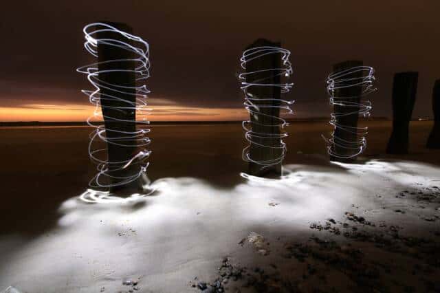 david gilliver light rings on beach