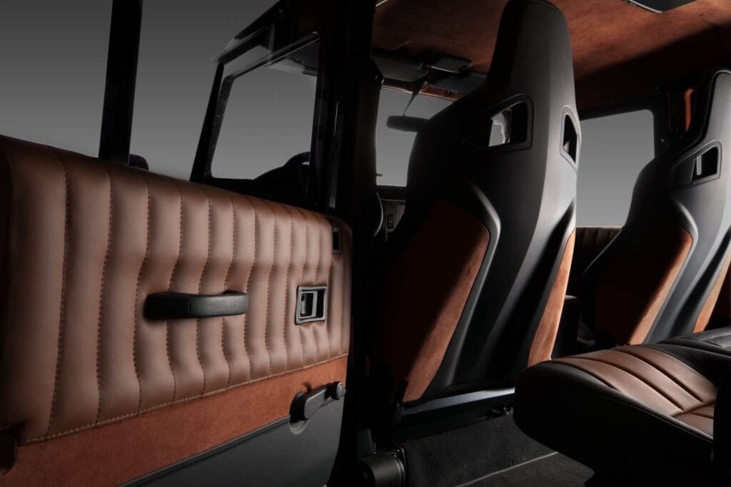 Vilner-Land-Rover-Defender-Doors