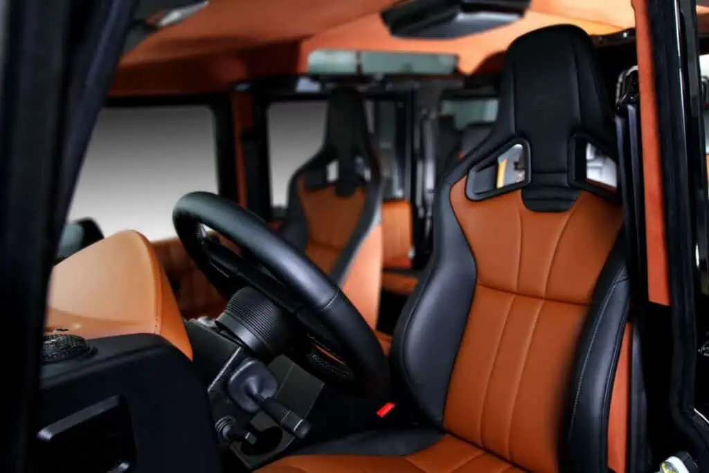 Vilner-Land-Rover-Defender-Interior