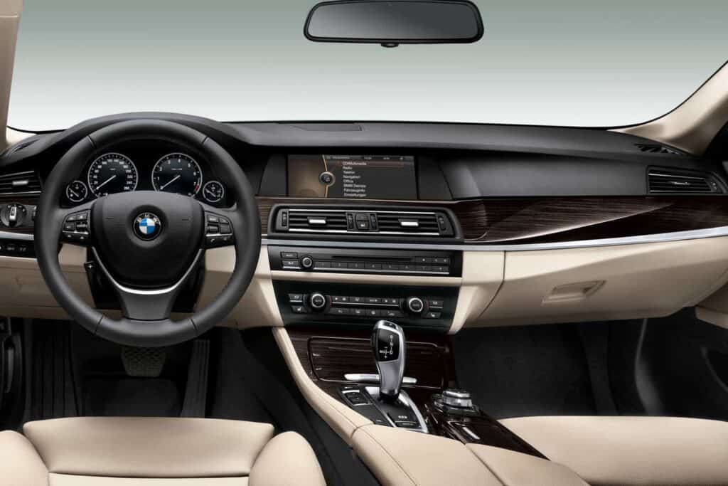 BMW ActiveHybrid 5 Series Sedan Interior