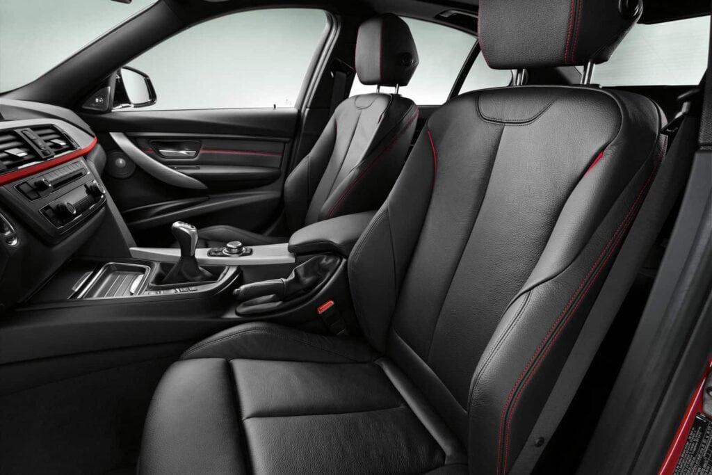 2012 BMW 3 Series Sedan 22