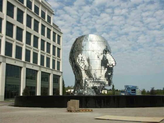 Metalmorphosis sculpture in the distance