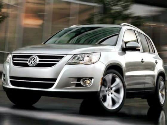 2011 VW Tiguan crossover suv