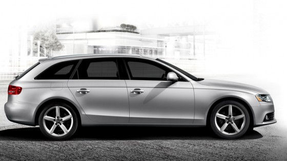 Side View of the 2011 Audi A4