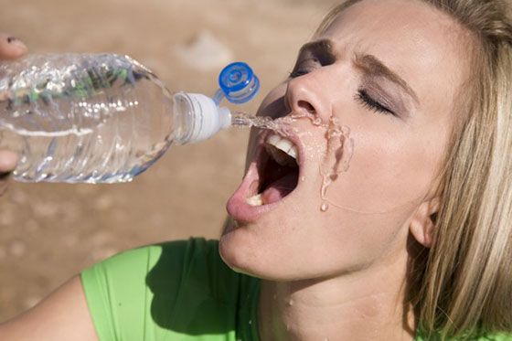 woman drinking water01