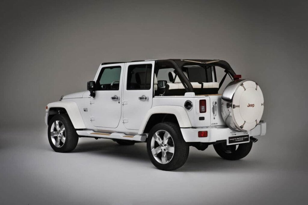 Jeep Wrangler Unlimited Nautic Blanche & Nautic Noire 9 Jeep wrangler Nautic Blanche concept