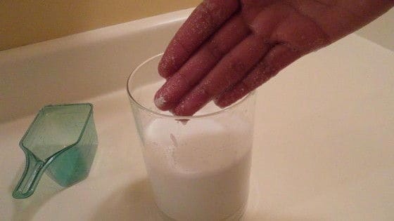 Powder Detergent mixing test for 30 seconds