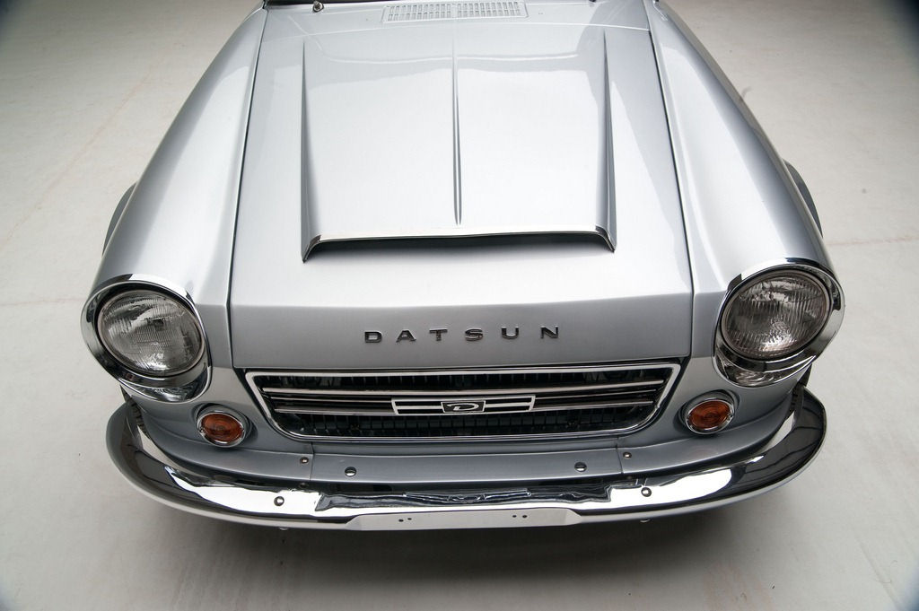 Fully Restored 1967 Datsun 2000 on eBay 5 Silver restored Datsun 2000 Roadster 2.0 Liter