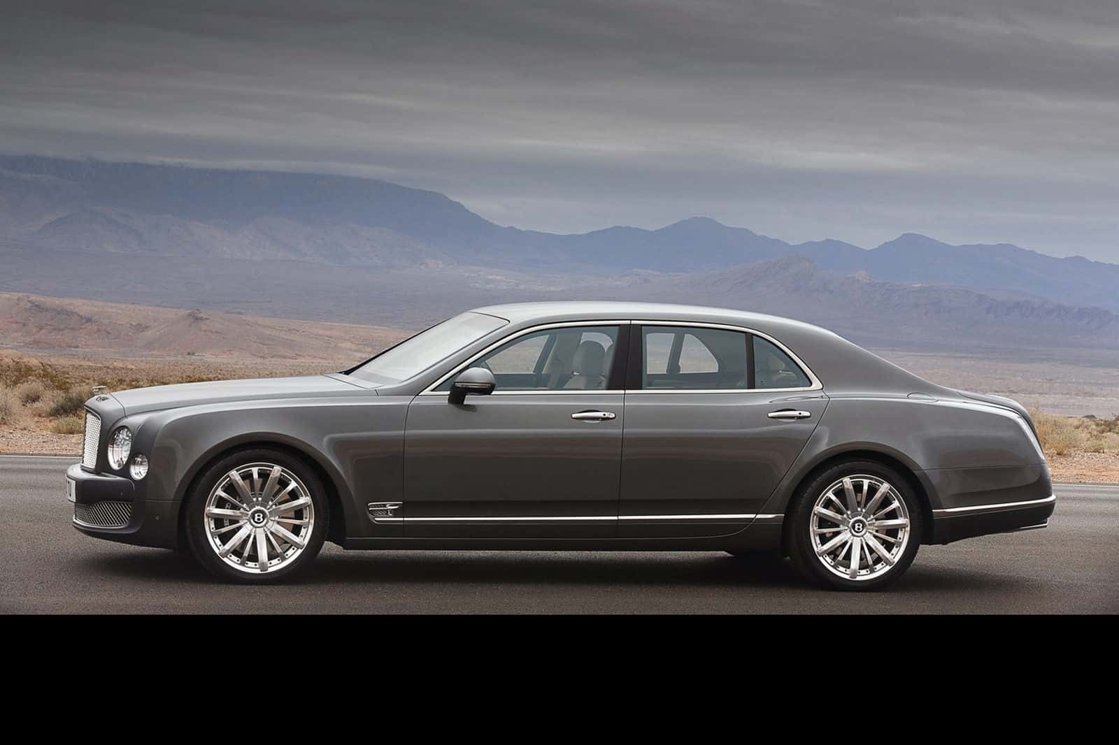 Bentley Mulsanne Mulliner Driving Specification side picture