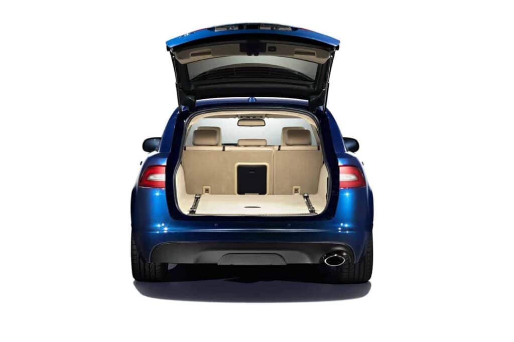 Jaguar XF Sportbrake 10