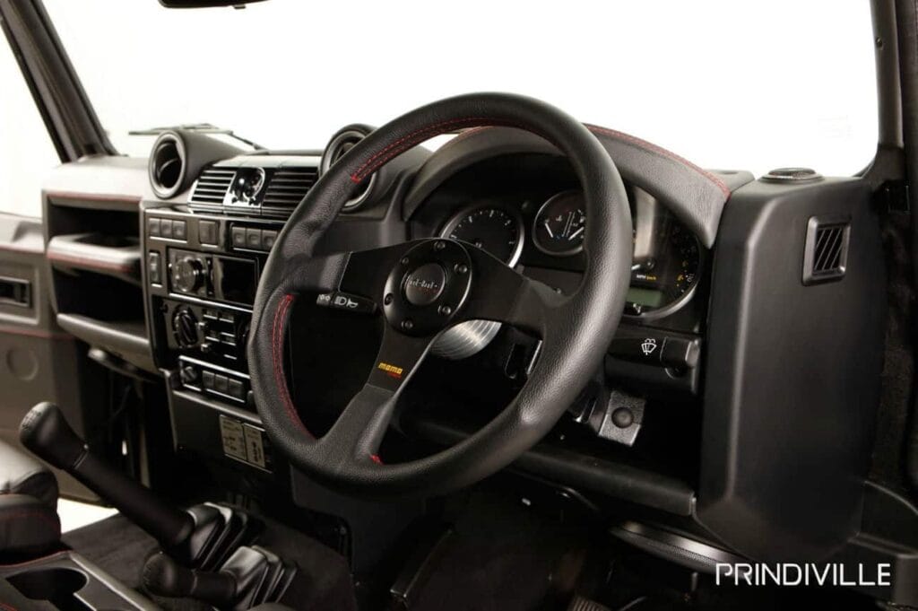 Prindville Land Rover Defender Dashboard