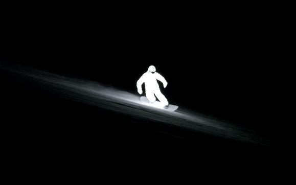 L.E.D. Snowboarding Lights Up the Powder 4 l.e.d. snowboarding