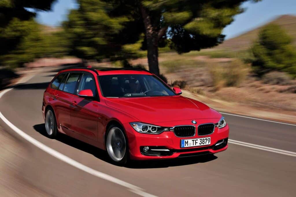 2013 BMW 3 Series Touring 1