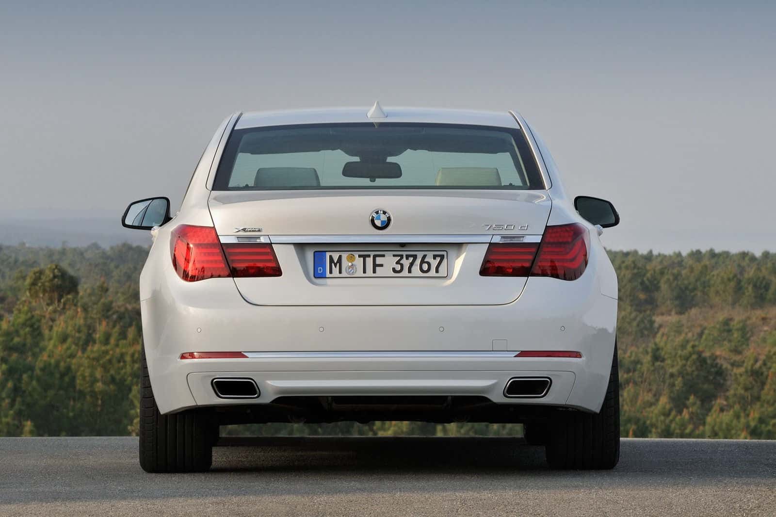 BMW 7 Series Rear