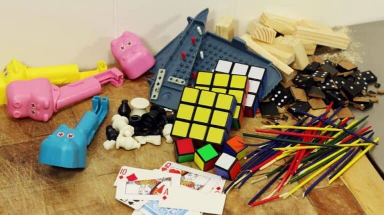 delta heavy boardgame video get by broken toys