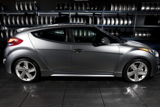 Side view 2013 Hyundai Veloster Turbo